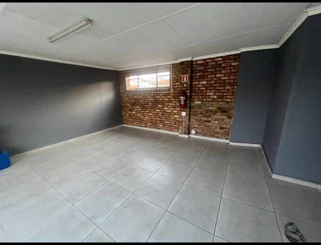 BUSINESS PROPERTY TO RENT IN GEDULD EXT 1